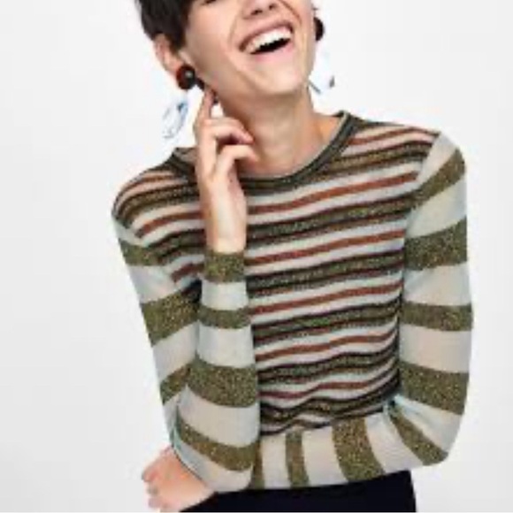 Zara Tops - The cutest Zara knit